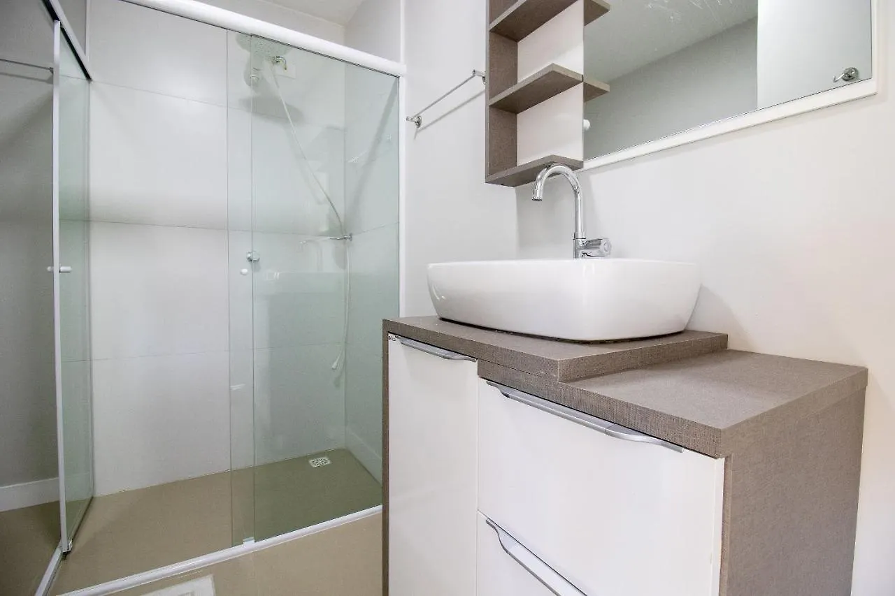 Apartamento Lug143B - Prox A Roda Gigante, 2 Dorm, Climatizado Balneário Camboriú