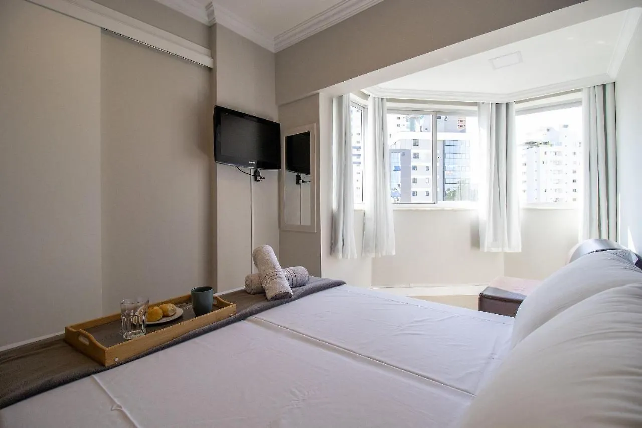 Lug143B - Prox A Roda Gigante, 2 Dorm, Climatizado Balneário Camboriú Apartamento