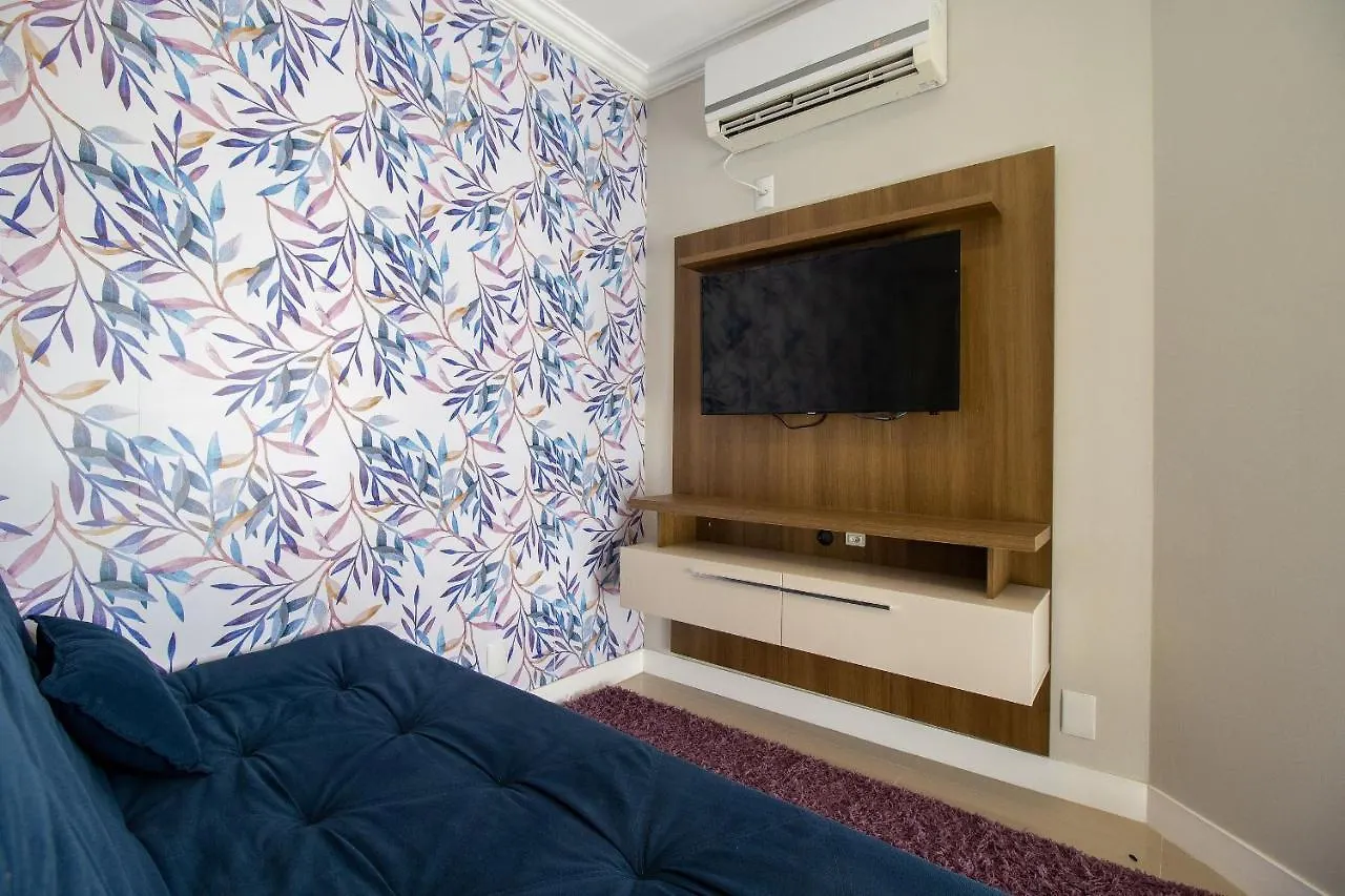 Lug143B - Prox A Roda Gigante, 2 Dorm, Climatizado Balneário Camboriú