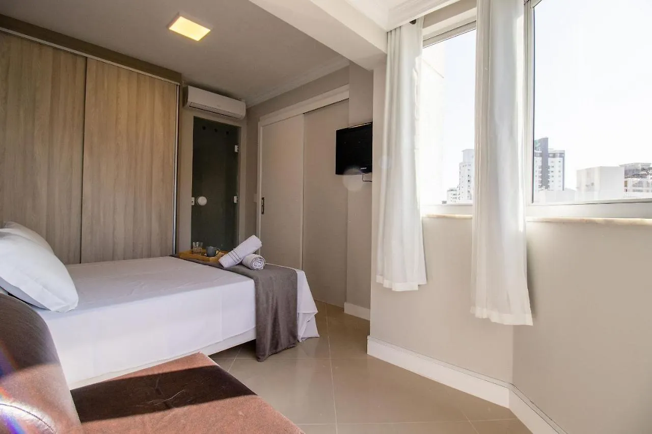 Lug143B - Prox A Roda Gigante, 2 Dorm, Climatizado Balneário Camboriú