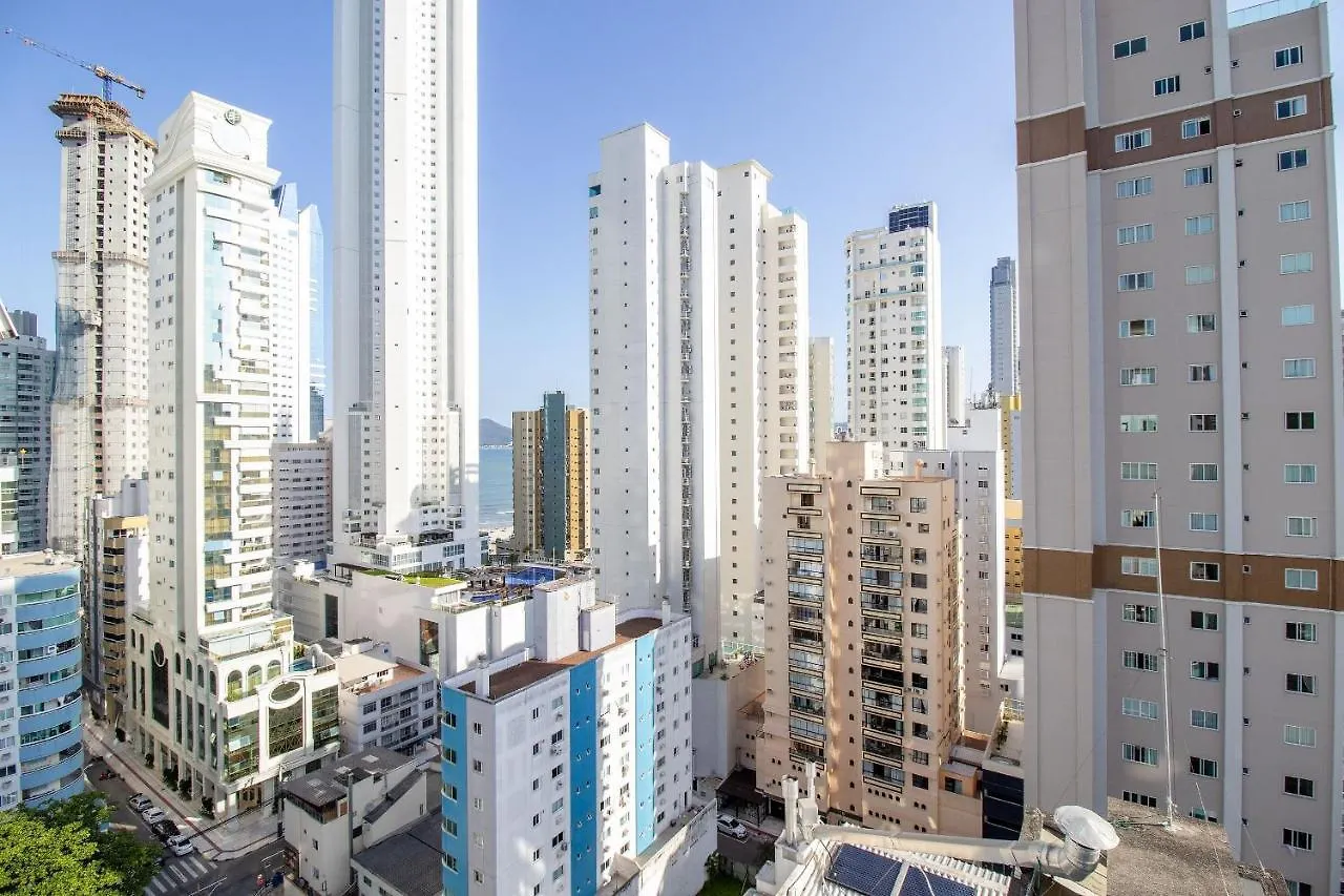 Apartamento Lug143B - Prox A Roda Gigante, 2 Dorm, Climatizado Balneário Camboriú