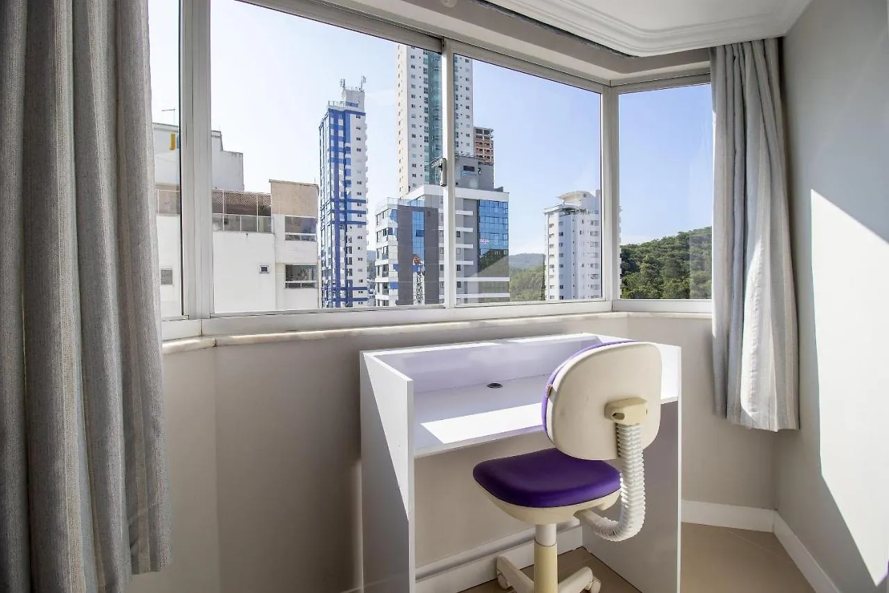 Lug143B - Prox A Roda Gigante, 2 Dorm, Climatizado Balneário Camboriú Apartamento