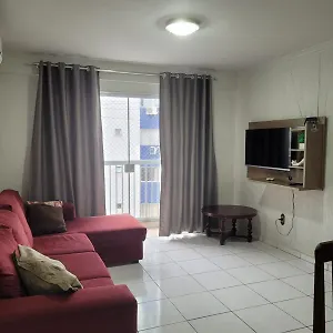  Apartamento Apto Espacoso Uma Quadra Do Mar Com Garagem
